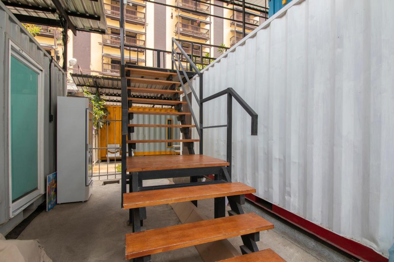 Oyo 673 Sleep Box Chiang Mai
